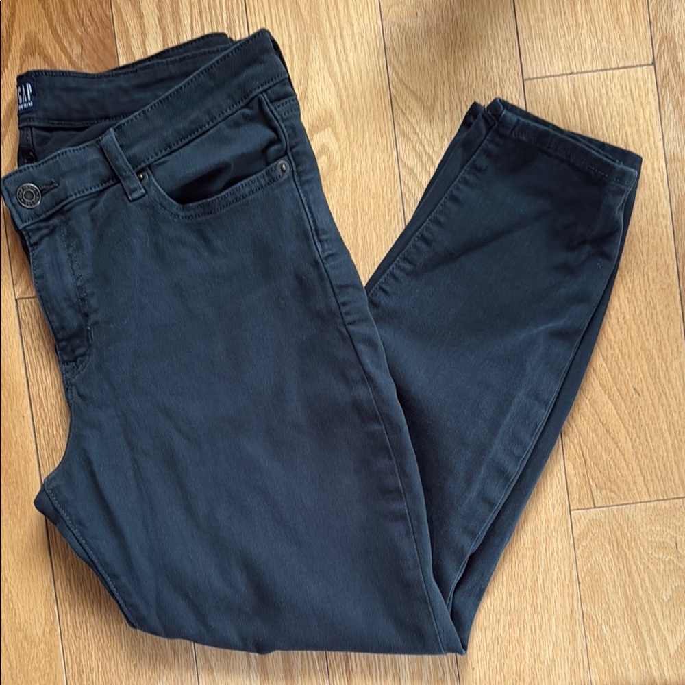 Gap Dark Green Straight Jeans EUC